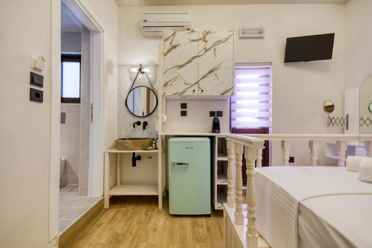 Bastion Luxury Medieval Accommodation Rhodes City Buitenkant foto