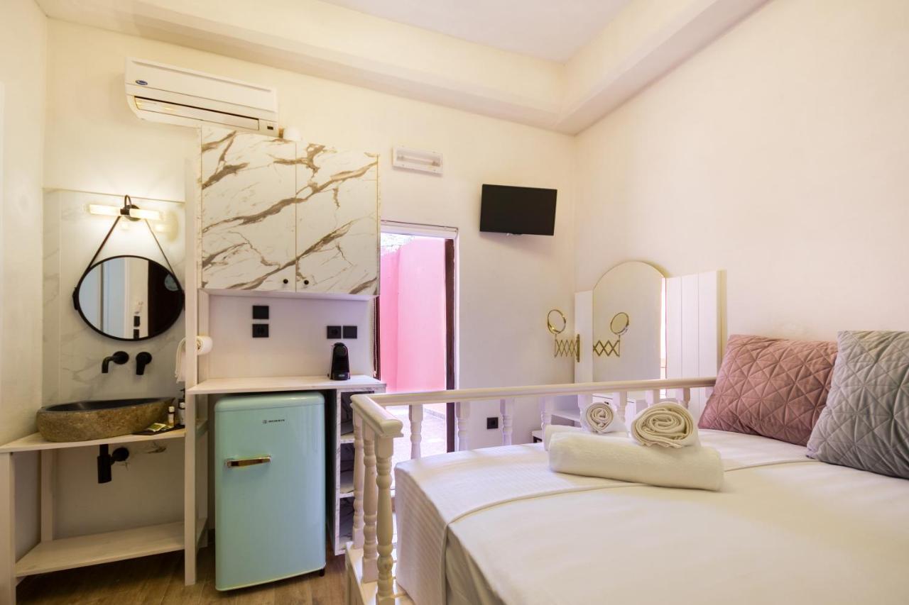 Bastion Luxury Medieval Accommodation Rhodes City Buitenkant foto